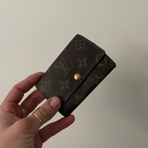 Louis Vuitton key holder